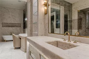 8330 Jett Ferry Rd, Sandy Springs, GA 30350 - Photo 44