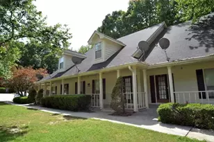846 Park Pl, Conyers, GA 30012 - Photo 2