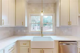 66 Highland Dr, Jefferson, GA 30549 - Photo 12