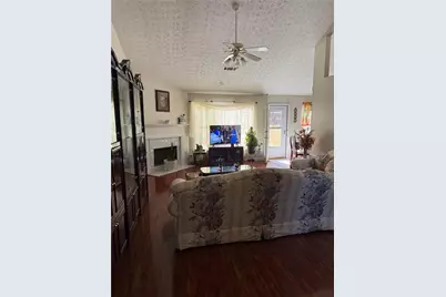 6003 Hillvale Court, Lithonia, GA 30058 - Photo 2