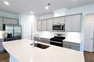 621 Pineberry Ct, Grayson, GA 30017 - Photo 4