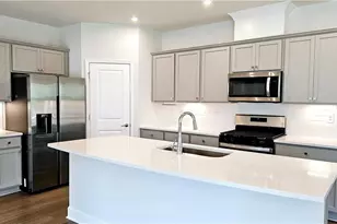 621 Pineberry Ct, Grayson, GA 30017 - Photo 2