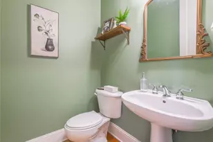 1051 Emory Parc Pl, Decatur, GA 30033 - Photo 10