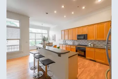 1051 Emory Parc Place, Decatur, GA 30033 - Photo 6