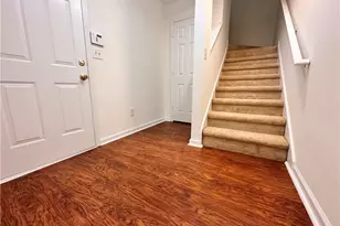 2037 Pinnacle Pointe Dr, Norcross, GA 30071 - Photo 8