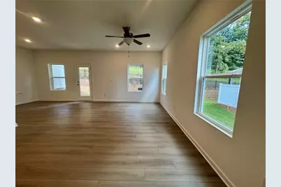 5305 Frontier Court Drive, Flowery Branch, GA 30542 - Photo 4