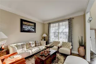 3925 Suwanee Bend Dr, Suwanee, GA 30024 - Photo 6