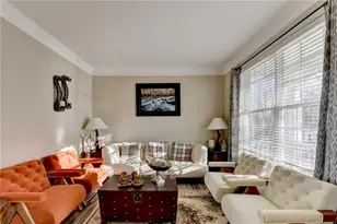 3925 Suwanee Bend Dr, Suwanee, GA 30024 - Photo 4