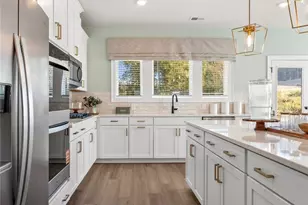 6430 Pinin Pl, Cumming, GA 30041 - Photo 4