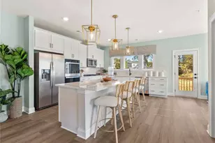 6410 Pinin Pl, Cumming, GA 30041 - Photo 4