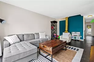 1129 Roselawn Ln SE, Marietta, GA 30067 - Photo 2