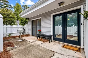 1129 Roselawn Ln SE, Marietta, GA 30067 - Photo 1