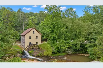 175 Herring Drive, Hoschton, GA 30548 - Photo 16