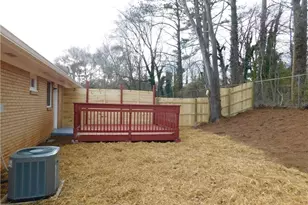 260 Opal Dr, Roswell, GA 30075 - Photo 10