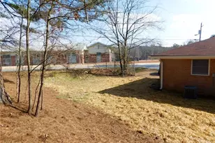 260 Opal Dr, Roswell, GA 30075 - Photo 14