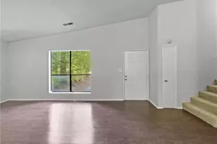 3924 Chimney Ridge Ct, Ellenwood, GA 30294 - Photo 6