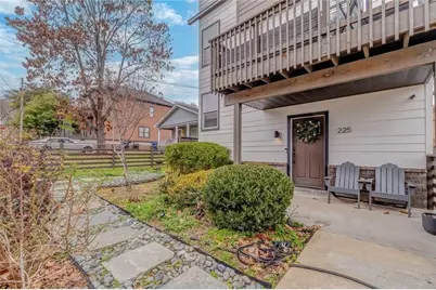 225 Crumley Street SW, Atlanta, GA 30312 - Photo 4