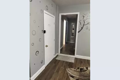 7567 Sugarcreek Drive, Riverdale, GA 30296 - Photo 2