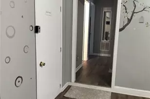 7567 Sugarcreek Dr, Riverdale, GA 30296 - Photo 2