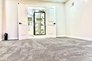 5390 Rockbridge Rd, Stone Mountain, GA 30088 - Photo 20