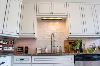 3820 Roswell Road NE #408, Atlanta, GA 30342 - Photo 4