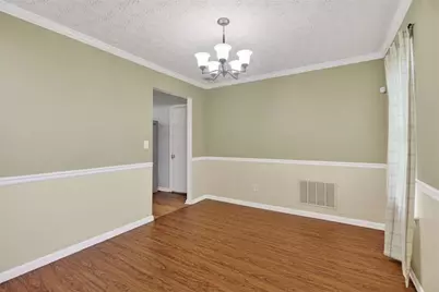 2792 Brandon Lake Drive, Snellville, GA 30039 - Photo 10