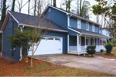 932 Granite Springs Lane, Stone Mountain, GA 30083 - Photo 2