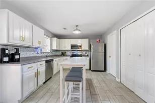 768 Hillandale Ln, Lithonia, GA 30058 - Photo 8