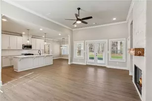 125 Scarlett Pippin Dr, Clarkesville, GA 30523 - Photo 8