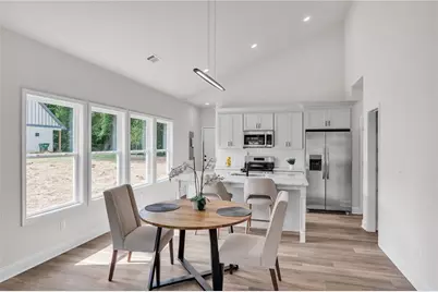 623 Hamilton E Holmes Drive NW, Atlanta, GA 30318 - Photo 8