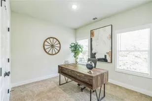 623 Hamilton E Holmes Dr NW, Atlanta, GA 30318 - Photo 14