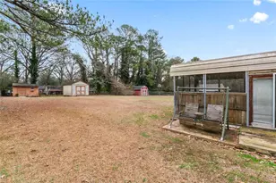 1888 Janet Ln, Decatur, GA 30035 - Photo 8