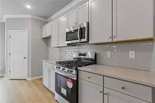 3904 Shelleydale Dr, Powder Springs, GA 30127 - Photo 4