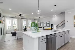 860 Leraes Way, Loganville, GA 30052 - Photo 6