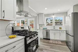 1035 Dominion Ct, Lawrenceville, GA 30044 - Photo 8