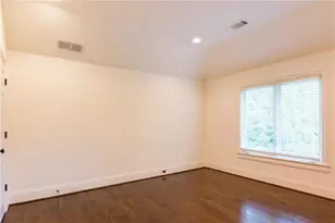 4169 Carmain Dr NE, Atlanta, GA 30342 - Photo 36