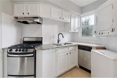 2477 N Decatur Road #B4, Decatur, GA 30033 - Photo 4