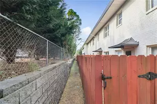 2477 N Decatur Rd, Decatur, GA 30033 - Photo 24