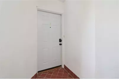 2477 N Decatur Road #B4, Decatur, GA 30033 - Photo 22