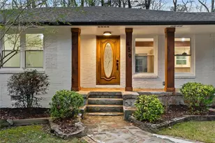 459 Thackeray Pl SW, Atlanta, GA 30311 - Photo 10