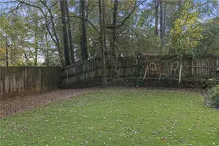 2227 Melante Dr NE, Atlanta, GA 30324 - Photo 36