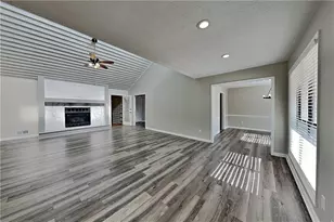 1318 E Shiloh Trail NW, Kennesaw, GA 30144 - Photo 2