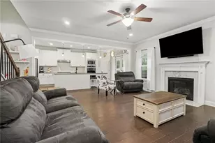 1835 Hidden Creek Dr, Hoschton, GA 30548 - Photo 4