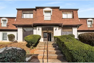 175 Rue Fontaine, Lithonia, GA 30038 - Photo 1