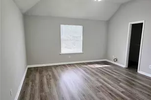 8425 Falling Rocks Way, Lithonia, GA 30058 - Photo 18