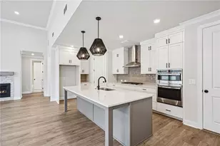 551 Pearl St, Cumming, GA 30040 - Photo 8