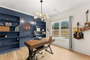 2218 Huntingdon Ct, Gainesville, GA 30506 - Photo 8