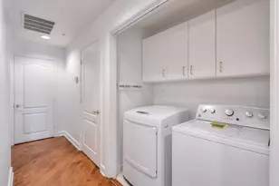 3475 Oak Valley Rd NE, Atlanta, GA 30326 - Photo 32