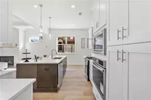 110 Via Roma, Woodstock, GA 30188 - Photo 6