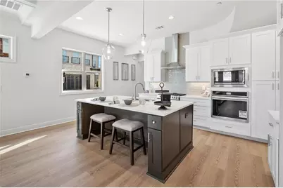 110 Via Roma, Woodstock, GA 30188 - Photo 8